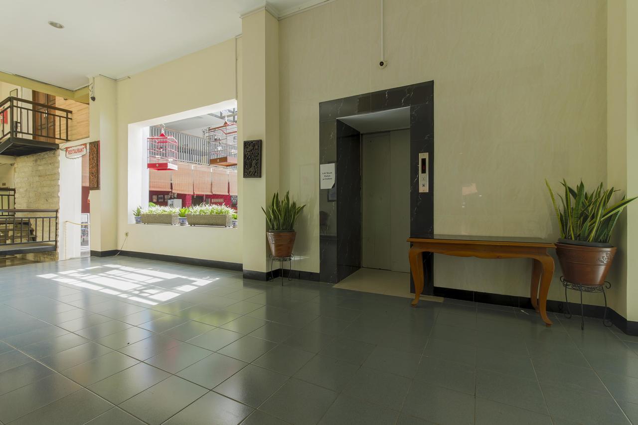 Reddoorz Plus Near Grage City Mall Cirebon Exteriér fotografie