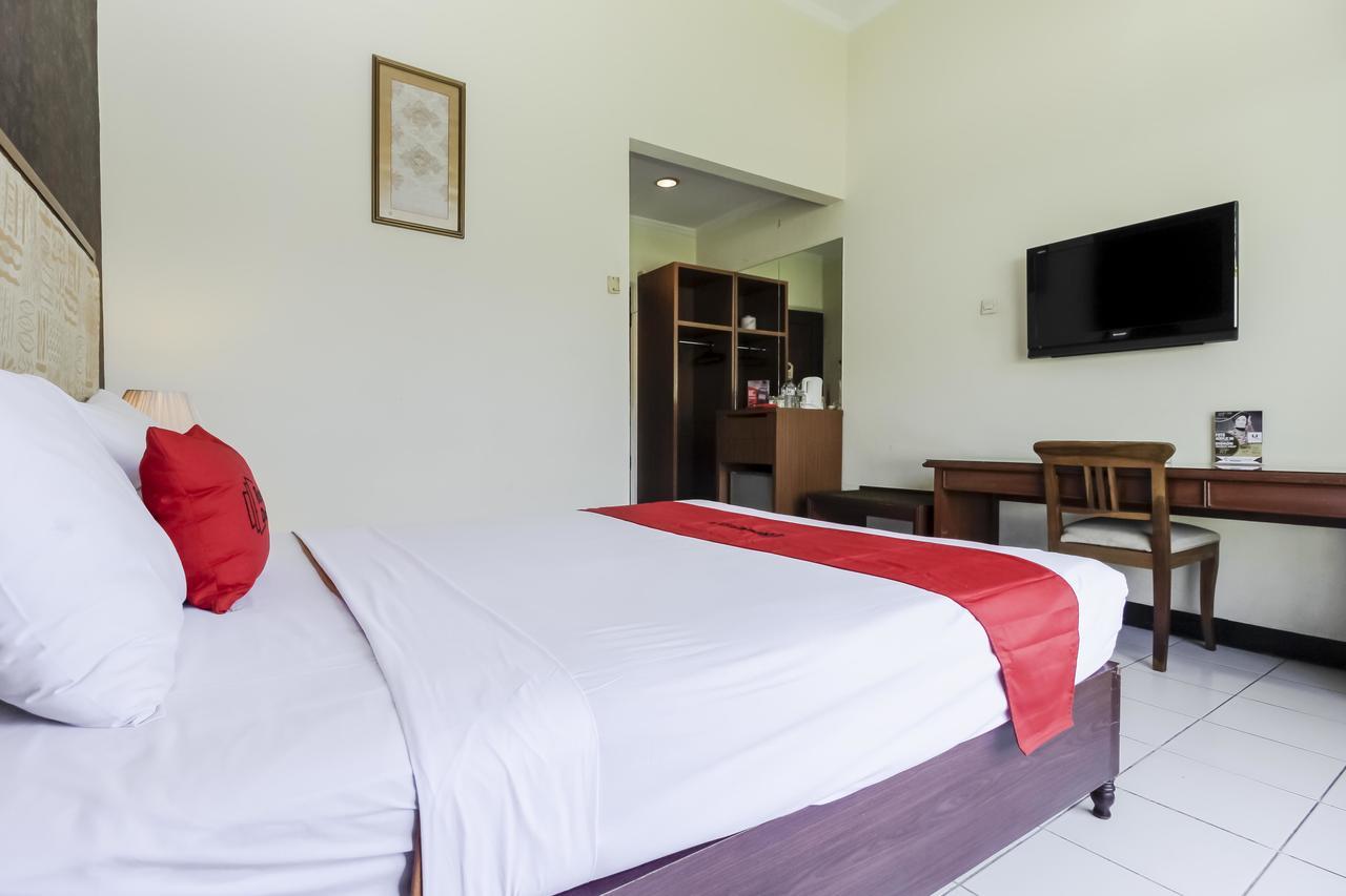 Reddoorz Plus Near Grage City Mall Cirebon Exteriér fotografie