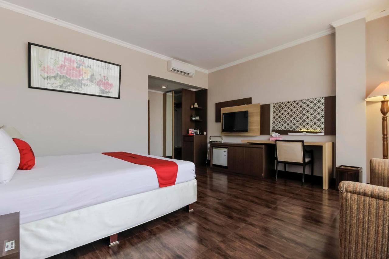 Reddoorz Plus Near Grage City Mall Cirebon Exteriér fotografie